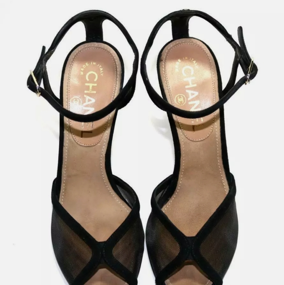 Heels - Picture 4 of 5